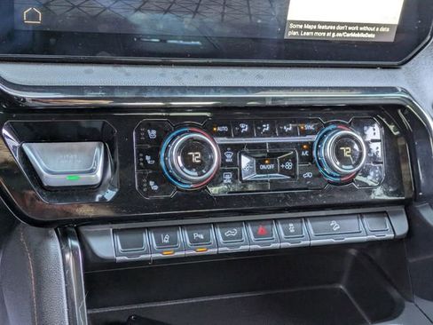 Used 2024 GMC Sierra 2500 AT4 w/ AT4 Premium Plus Package image 24