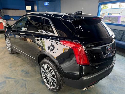 Used 2017 Cadillac XT5 Premium Luxury AWD/4WD image 11