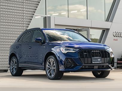 Certified 2025 Audi Q3 2.0T Premium w/ Convenience Package