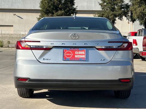Used 2025 Toyota Camry LE image 8
