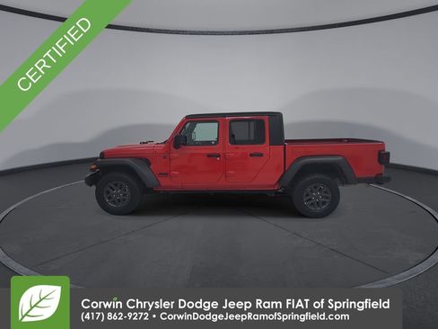 Used 2023 Jeep Gladiator Sport AWD/4WD image 14