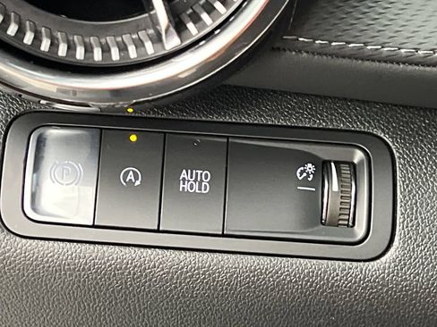 Used 2026 Chevrolet Equinox LT FWD image 43