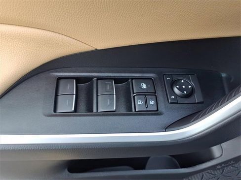 Certified 2025 Toyota RAV4 XLE image 9