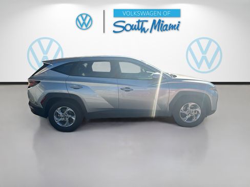 Used 2024 Hyundai Tucson SE image 8