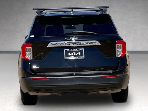 Used 2023 Ford Explorer XLT RWD image 5