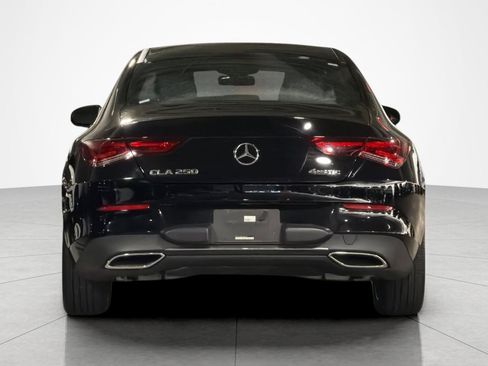 Used 2023 Mercedes-Benz CLA 250 4MATIC image 4