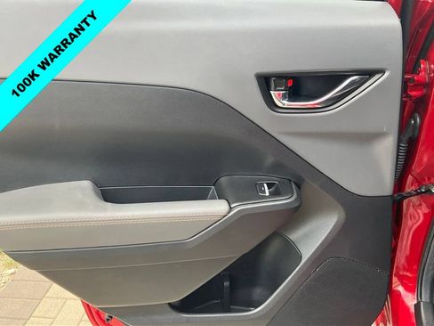Used 2025 Subaru Crosstrek 2.5i Limited AWD/4WD image 34