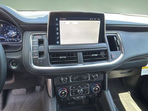 Used 2024 Chevrolet Tahoe Z71 w/ Z71 Off-Road Package AWD/4WD image 26