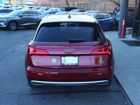 Used 2018 Audi Q5 Premium Plus w/ Premium Plus Package image 10