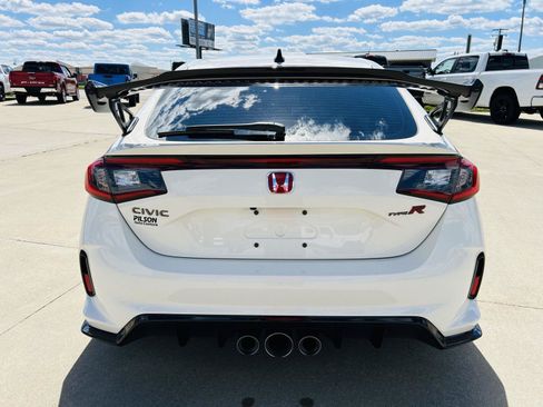 Used 2025 Honda Civic Type R image 35