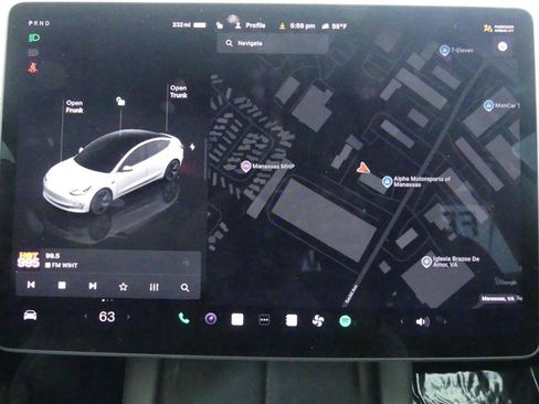 Used 2023 Tesla Model 3 Standard Range image 9