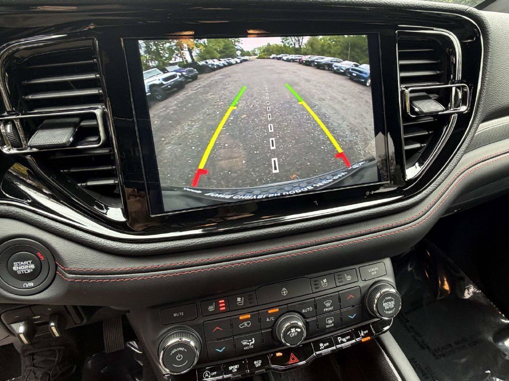 Used 2026 Dodge Durango GT AWD/4WD image 19
