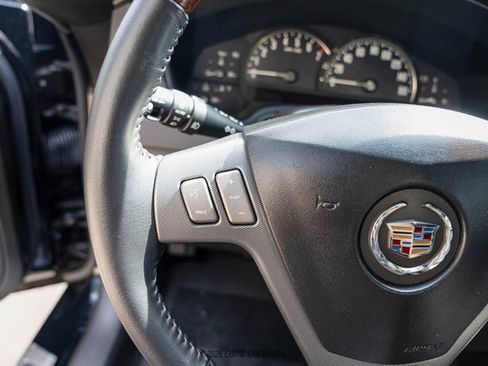 Used 2006 Cadillac XLR RWD image 65