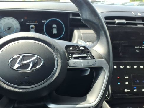 Certified 2023 Hyundai Tucson Limited AWD/4WD image 19