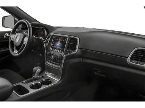 Used 2021 Jeep Grand Cherokee Laredo X AWD/4WD image 10