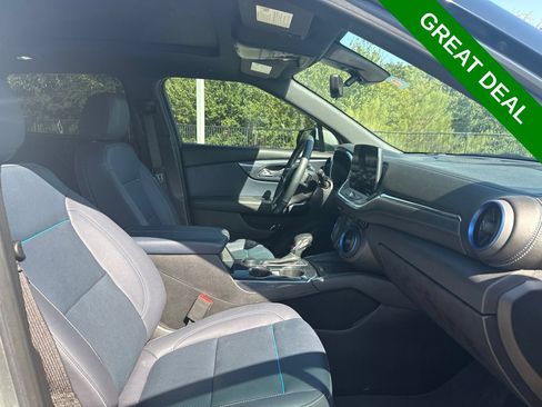 Used 2023 Chevrolet Blazer RS w/ Driver Confidence II Package FWD image 9