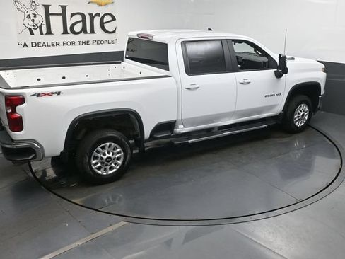 Used 2026 Chevrolet Silverado 2500 LT AWD/4WD image 46