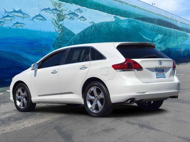 Used 2013 Toyota Venza XLE w/ XLE Premium Pkg FWD image 2