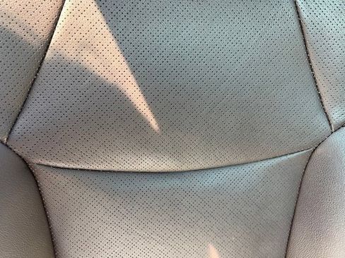 Used 2022 Toyota Sienna Platinum AWD/4WD image 41