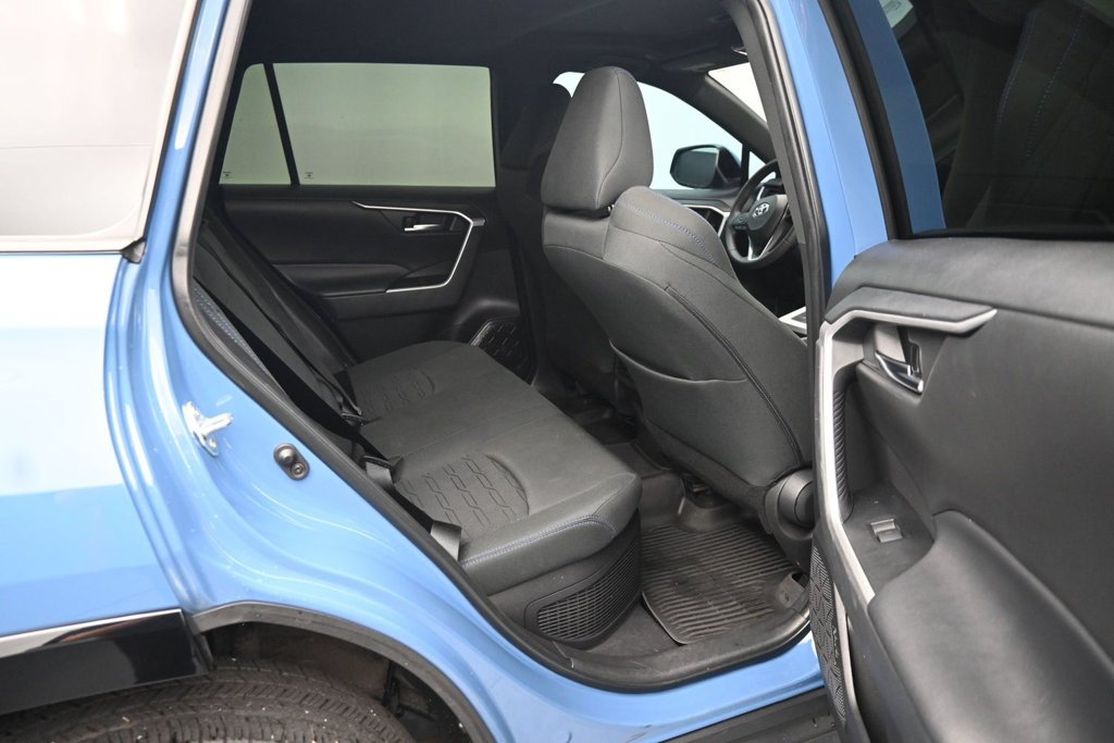 Used 2024 Toyota RAV4 SE w/ Convenience Package AWD/4WD image 12