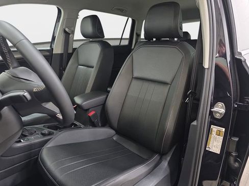 Used 2022 Volkswagen Tiguan SE AWD/4WD image 14