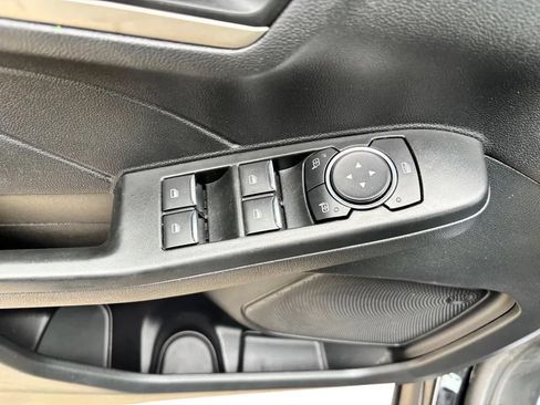 Used 2022 Ford Escape S FWD image 18