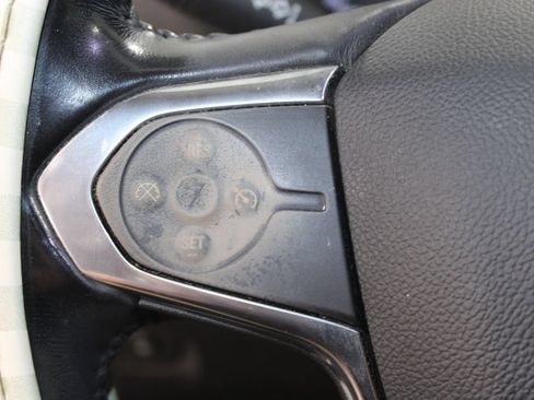 Used 2018 Chevrolet Traverse LT FWD image 22