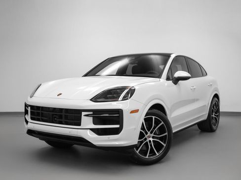 Certified 2026 Porsche Cayenne Coupe AWD/4WD image 1