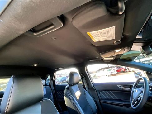 Used 2023 Ford Edge ST image 14