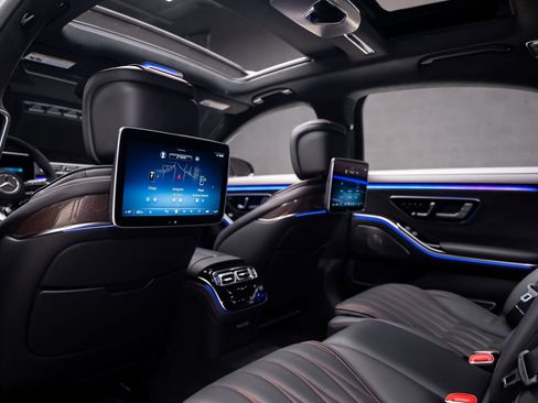 Used 2024 Mercedes-Benz S 63 AMG S image 75