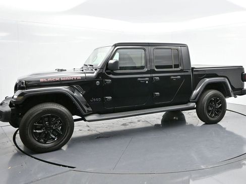 Used 2023 Jeep Gladiator Sport image 4