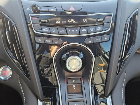 Used 2024 Acura RDX Advance Package image 20