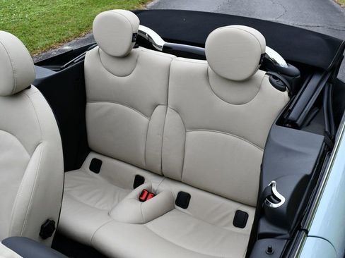 Used 2014 MINI Cooper S image 15