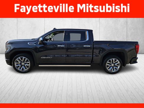 Used 2023 GMC Sierra 1500 Denali w/ Denali Reserve Package image 4