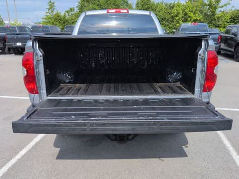 Used 2016 Toyota Tundra SR5 AWD/4WD image 32
