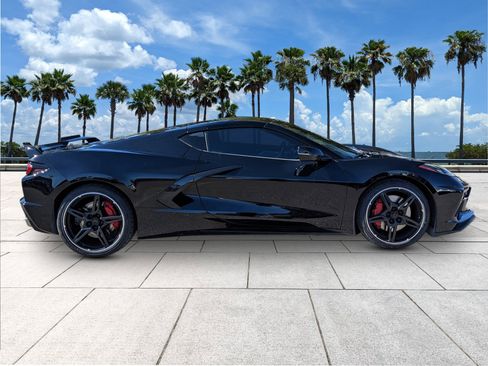 Used 2020 Chevrolet Corvette Stingray Premium Cpe w/ 3LT Preferred Equipment Group image 9