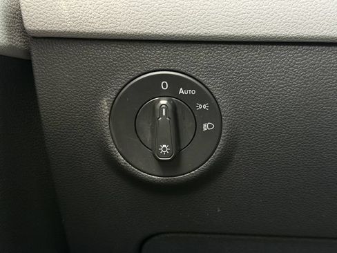 Used 2024 Volkswagen Taos S FWD image 20