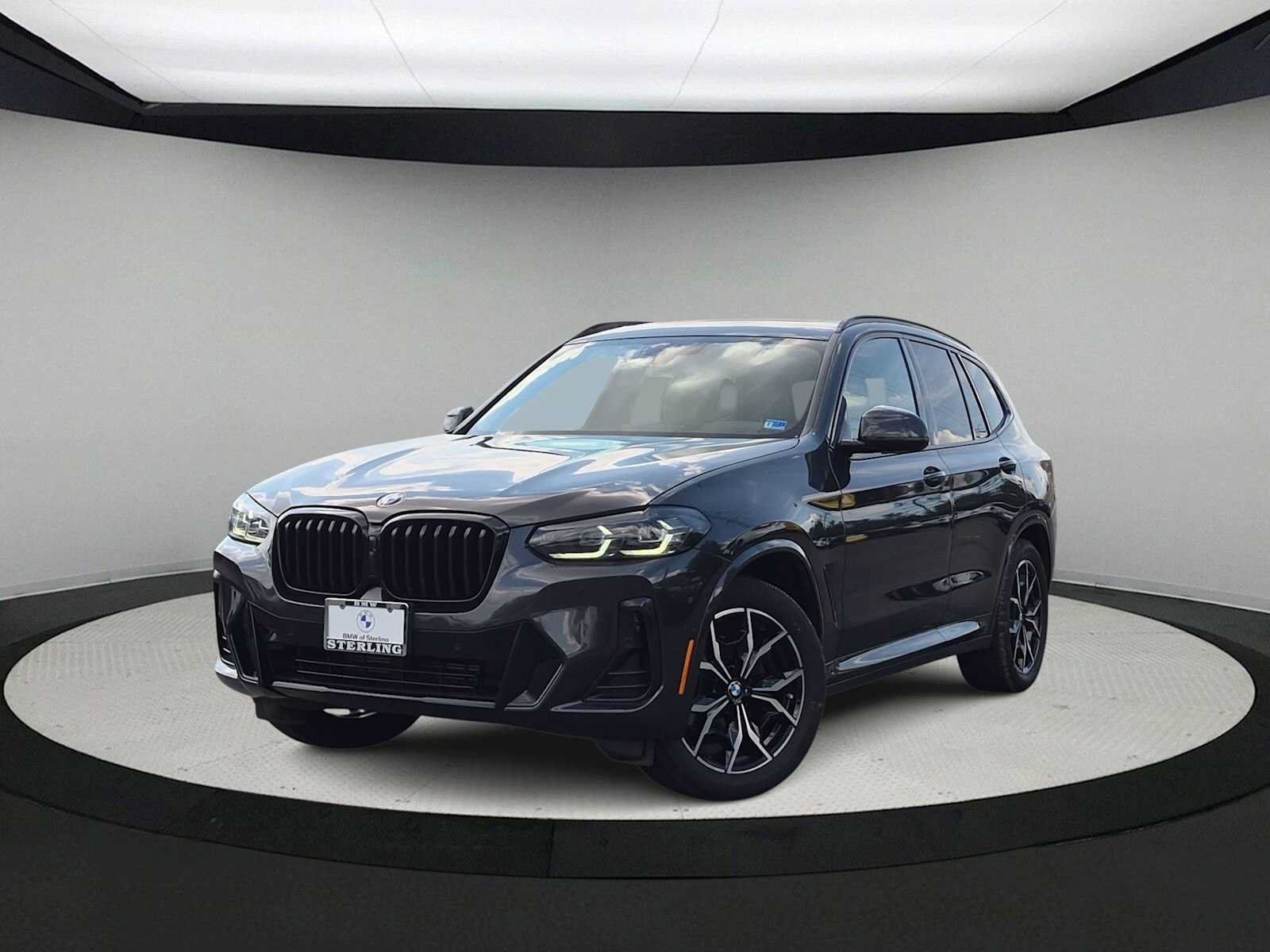 Used 2023 BMW X3 xDrive30i w/ M Sport Package AWD/4WD image 1