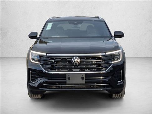 New 2026 Volkswagen Atlas Cross Sport SEL Premium R-Line image 5