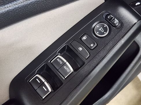 Used 2023 Honda Civic EX image 43