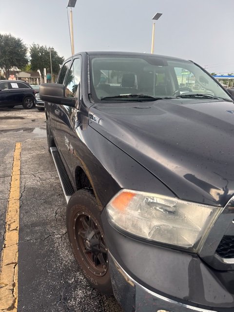 Used 2013 RAM 1500 ST w/ SXT Appearance Group AWD/4WD image 2