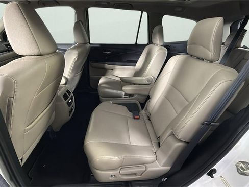 Used 2016 Honda Pilot Elite image 28