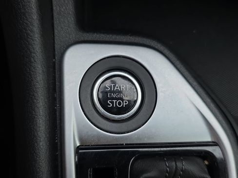 Used 2023 Nissan Sentra SV FWD image 25