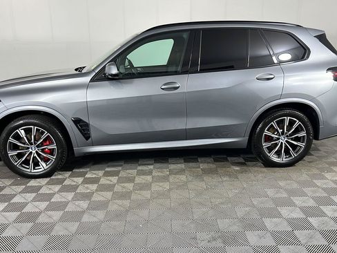 Certified 2024 BMW X5 xDrive40i w/ M Sport Package AWD/4WD image 12