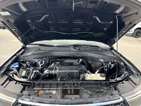 Certified 2020 Ford Explorer XLT image 27
