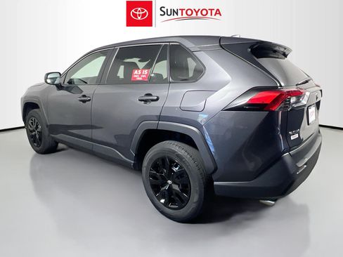 Used 2024 Toyota RAV4 LE AWD/4WD image 6