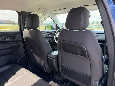 Used 2023 Chevrolet TrailBlazer LT w/ Convenience Package AWD/4WD image 34