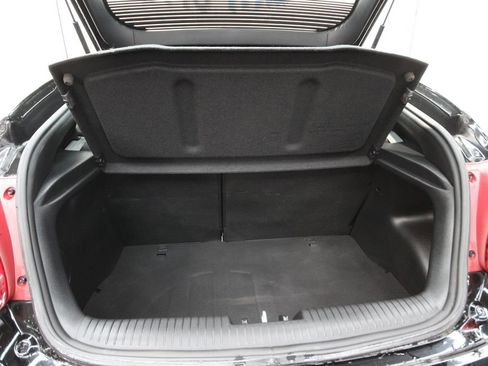 Used 2015 Hyundai Veloster w/ Option Group 02 FWD image 6