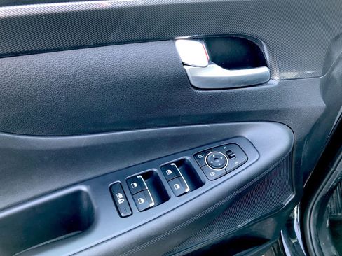 Used 2023 Hyundai Santa Fe SE w/ Cargo Package image 12