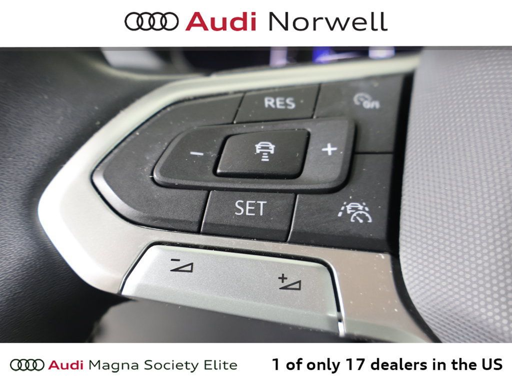 Used 2022 Volkswagen Taos SEL AWD/4WD image 25